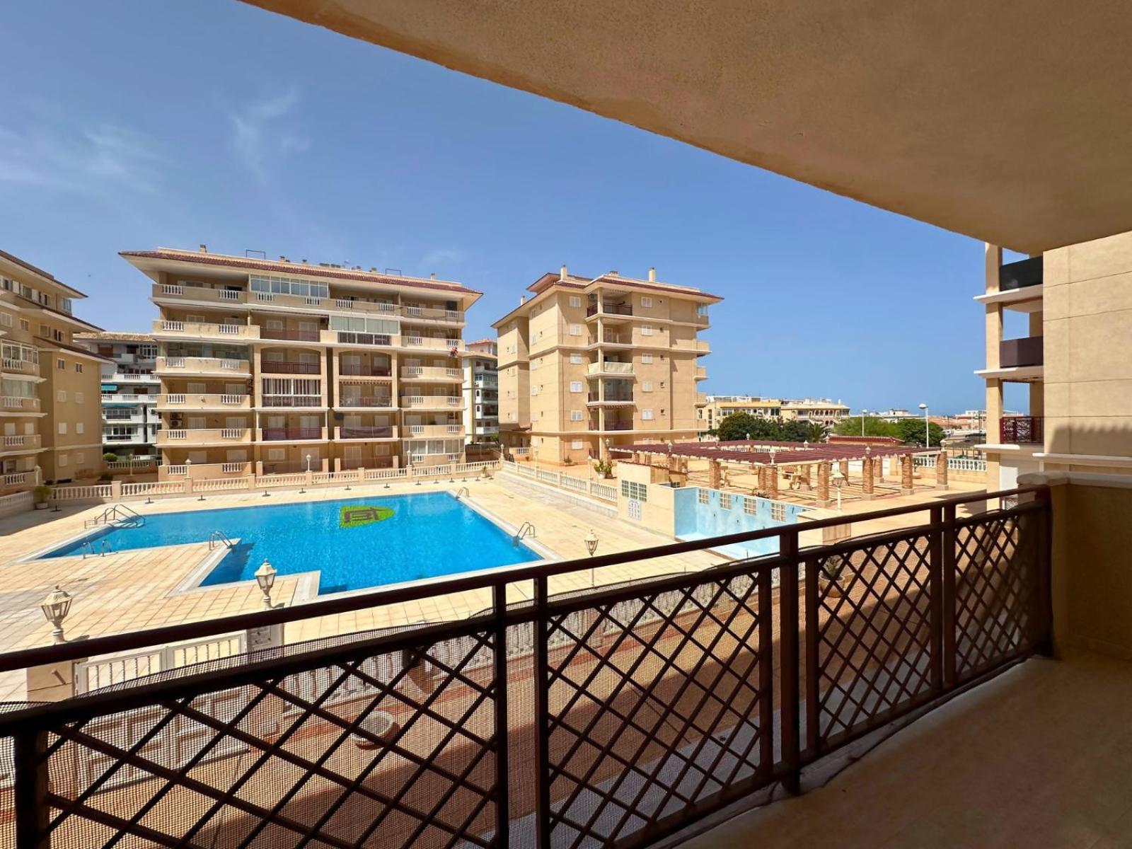 Cipres 4 Apartamento En Urbanizacion Con Piscina Torrevieja Ngoại thất bức ảnh